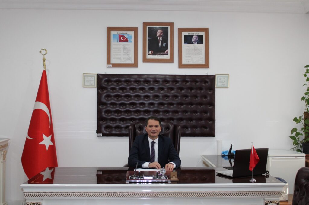 Turhal İlçe Millî Eğitim Müdürlüğü’ne Muzaffer Eyimaya Atandı